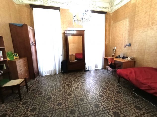A studentessa ampia stanza singola in centro. E 220