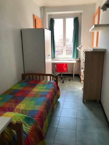 Affittasi a studenti due stanze singole Via Santa Chiara - Torino - Foto 2