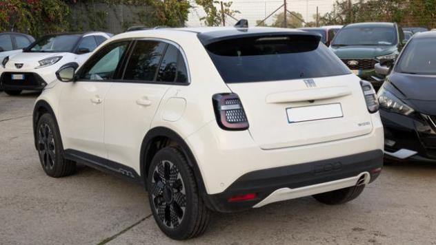 FIAT 600 HYBRID LA PRIMA DCT6 1.2cc 100cv SAFETYPACK rif. 23597673 - Foto 4