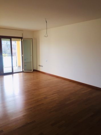 Cagliari Nuovo attico 165mq con 2 ingressi_facilmente frazionabile - Foto 6