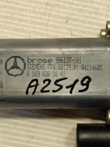 MOTORINO ALZAVETRO POSTERIORE DESTRA MERCEDES Classe A W169 3° Serie A1698201642 (0408) - Foto 3