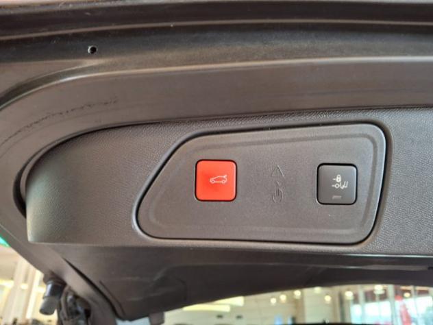 PEUGEOT 3008 Hybrid 136 e-DCS6 Allure Pack - PROMO K73 rif. 23837879 - Foto 8