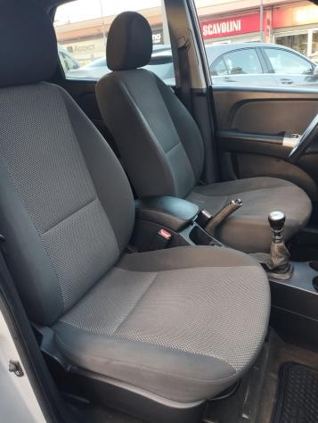 Kia Sportage 2.0 CRDI VGT 140CV 2WD Active - Foto 8