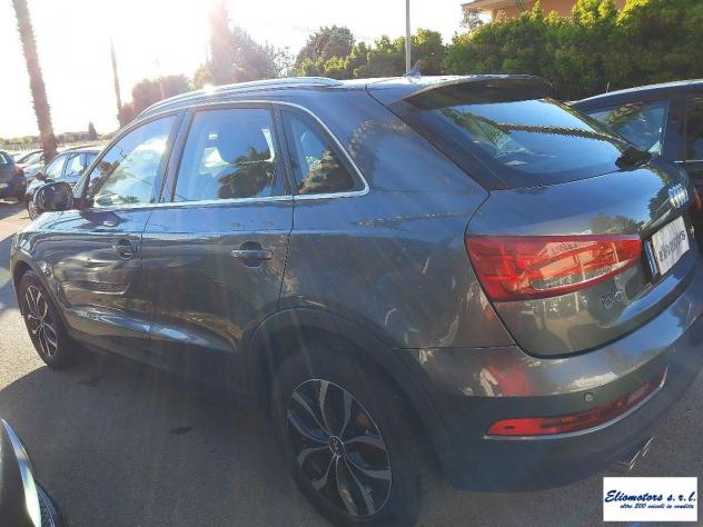 AUDI - Q3 - 2.0 TDI 150 CV Business - Foto 4