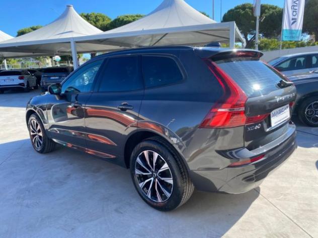 VOLVO XC60 B4 (d) automatico Essential rif. 23937136 - Foto 4