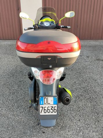 Vendo scooter scarabeo 300s - Foto 8