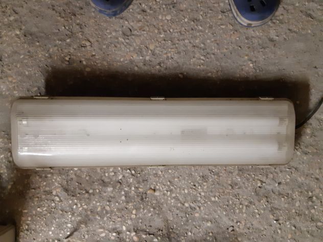 Plafoniera Stagna A Doppio Tubo Neon