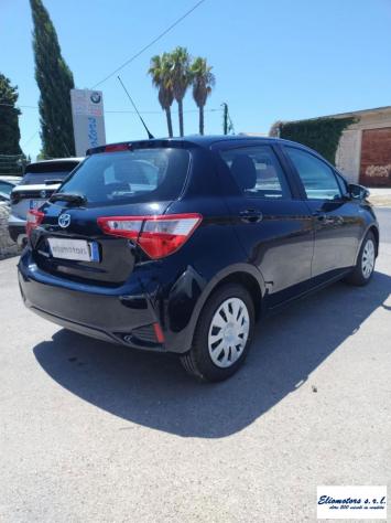TOYOTA - Yaris - 1.5 Hybrid 5p. Cool - Foto 9
