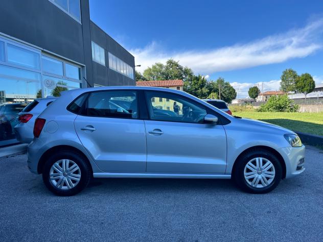 Volkswagen Polo 2016 75CV neopatentati - Foto 4