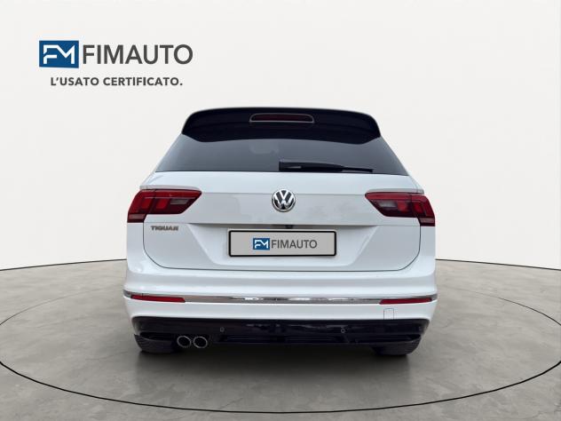 Volkswagen Tiguan 2.0 TDI 150 CV DSG R-Line - 2019 - Foto 5