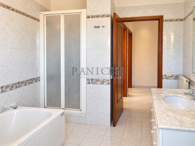 Appartamento in bifamiliare con garage e soffitta - Foto 14