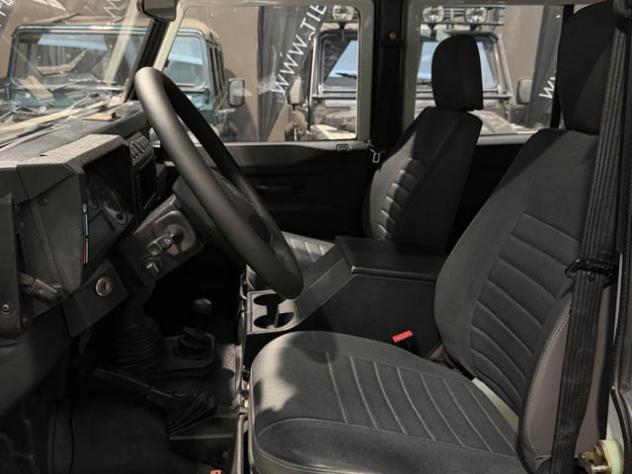 LAND ROVER Defender 130 2.5 Td5 cat CrewCab S rif. 23712635 - Foto 8