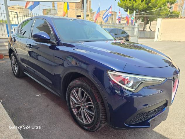 Alfa Romeo Stelvio 2.2 Turbodiesel 190 CV AT8 Q4 Executive - Foto 5
