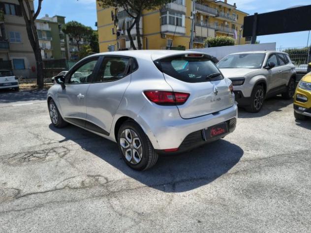 RENAULT Clio 1.2 75CV 5 porte Costume National rif. 23838386 - Foto 6