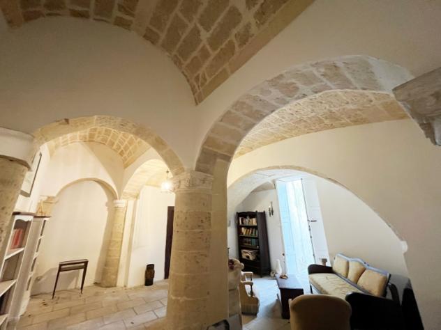 Lecce vendesi appartamento 4 vani 270 Mq