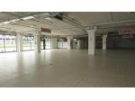 Locale commerciale in vendita a Civitanova Marche