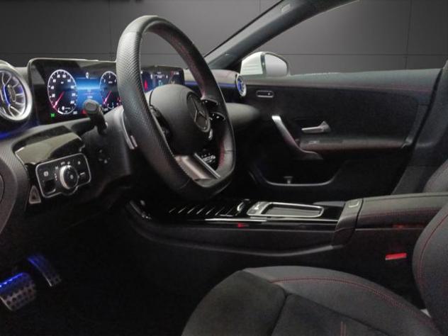 MERCEDES-BENZ CLA 200 d Automatic Shooting Brake AMG Line Premium rif. 23317472 - Foto 10