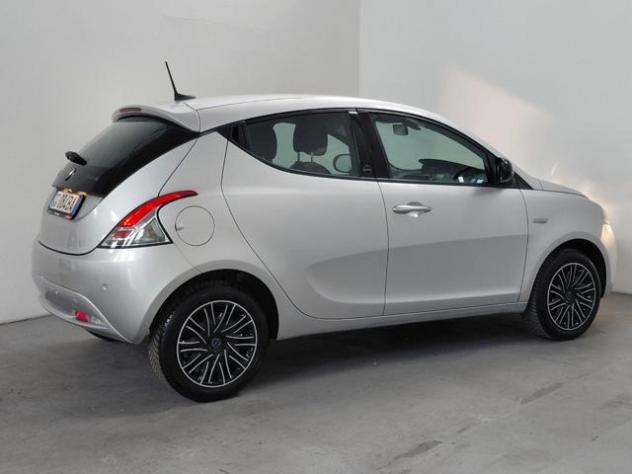 LANCIA Ypsilon 1.0 FireFly 5 porte S&S Hybrid Ecochic Gold rif. 23936414 - Foto 9