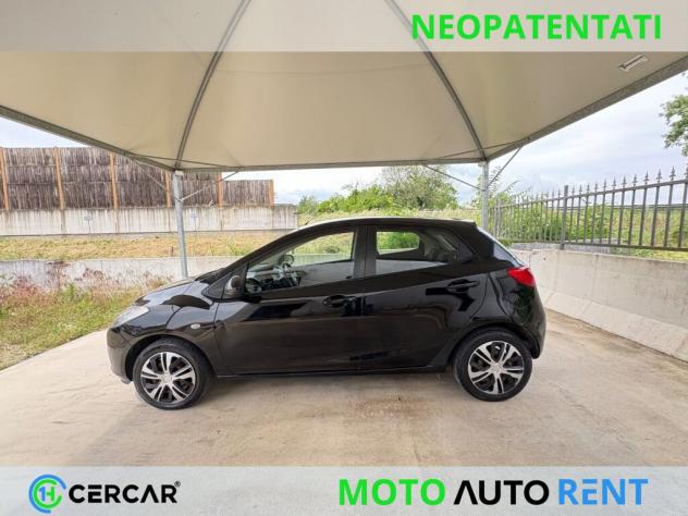 Mazda 2 1.3 16V (75CV) 5p. OK NEOPATENTATI+GANCIO TRAINO - Foto 8