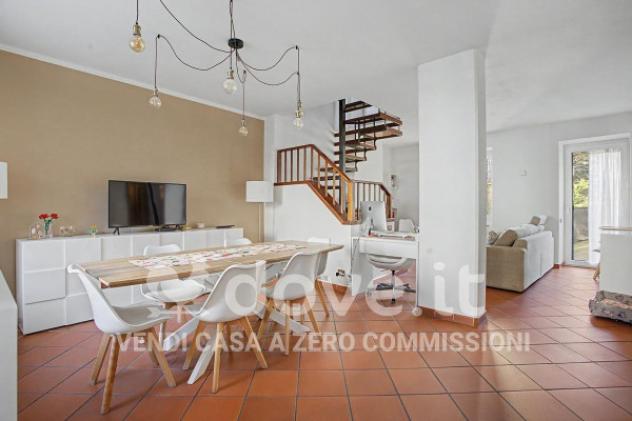 Appartamento di 100 m² con 3 locali e box auto in vendita a Brissago-Valtravaglia - Foto 3