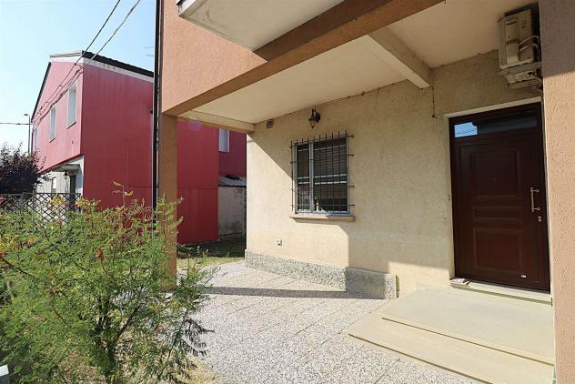Vendita Casa singola da 168 mq con giardino