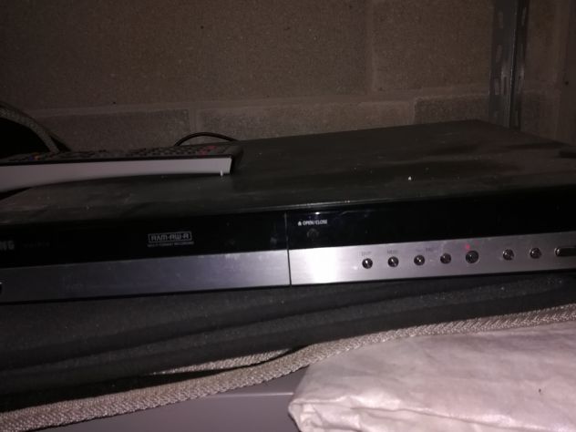 Lettore e registratore dvd (HR750) - Foto 2