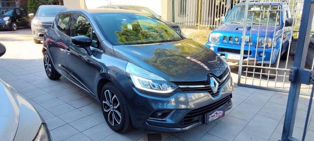 RENAULT - Clio - dCi 8V 75CV 5p. Moschino Intens - Foto 3