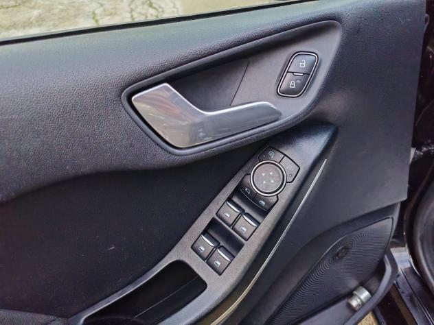 Ford Fiesta 1.5 diesel 10/2017 Cv85 - Foto 7