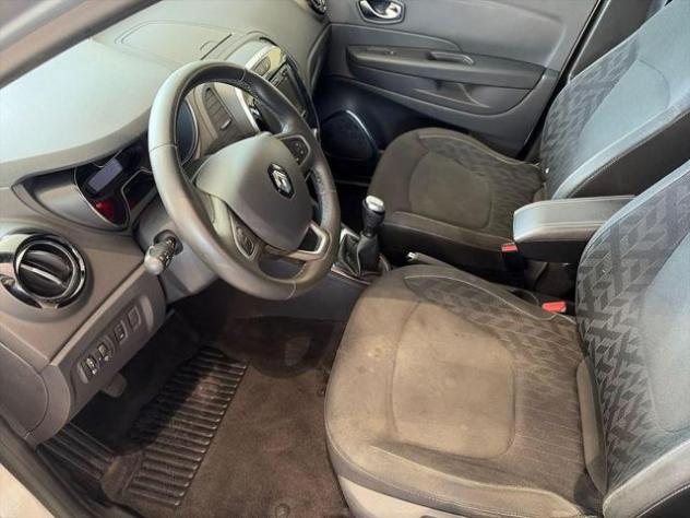 RENAULT Captur dCi 8V 90 CV EDC Sport Edition rif. 23882920 - Foto 6