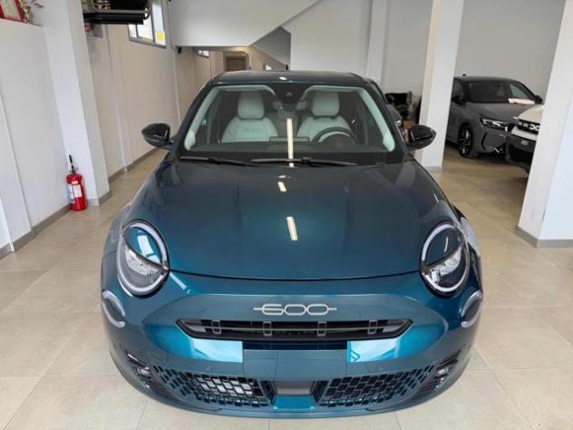 FIAT 600 Hybrid 100 CV DCT MHEV La Prima rif. 23351835 - Foto 2