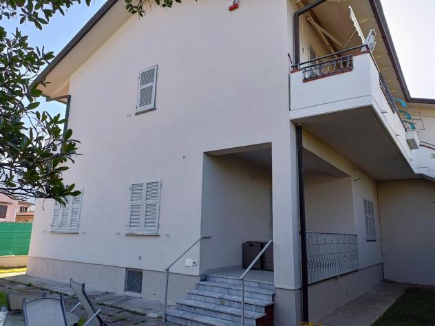 Appartamento in vendita a Ronchi - Massa 74 mq Rif: 1346754