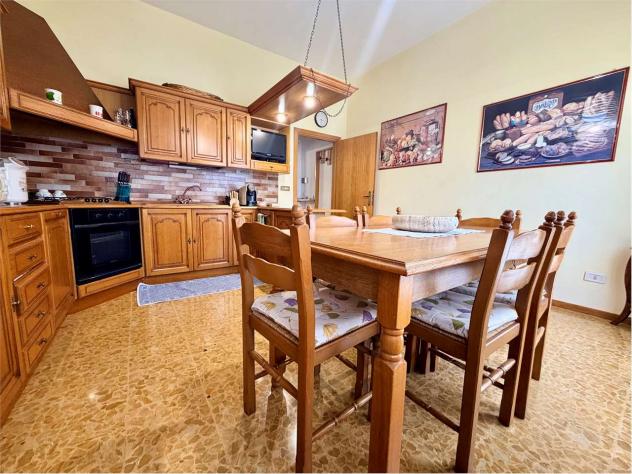 V005468 - BIFAMILIARE INDIPENDENTE CON GIARDINO ! - Foto 11