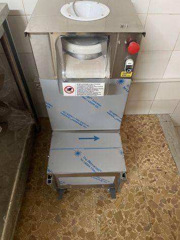 Storica pizzeria d’asporto con locale di proprietà - Foto 5