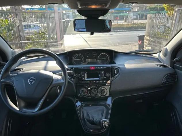 LANCIA YPSILON NEOPATENTI - PROMO - Foto 3