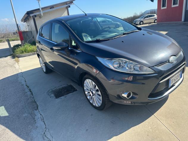 Ford Fiesta 1.4 TDCi - Foto 4