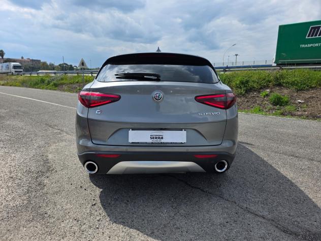 Alfa Romeo Stelvio 2.2 Turbodiesel 210 CV AT8 Q4 Executive - Foto 6