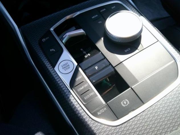 BMW 318 d 48V Touring Msport M sport rif. 23373501 - Foto 10