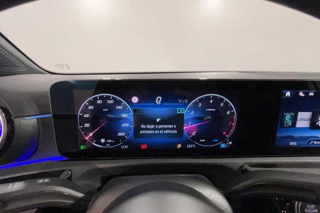 Mercedes-Benz Classe A A 180 AMG Line Advanced Plus auto *PROMO AZZURRA* - Foto 10