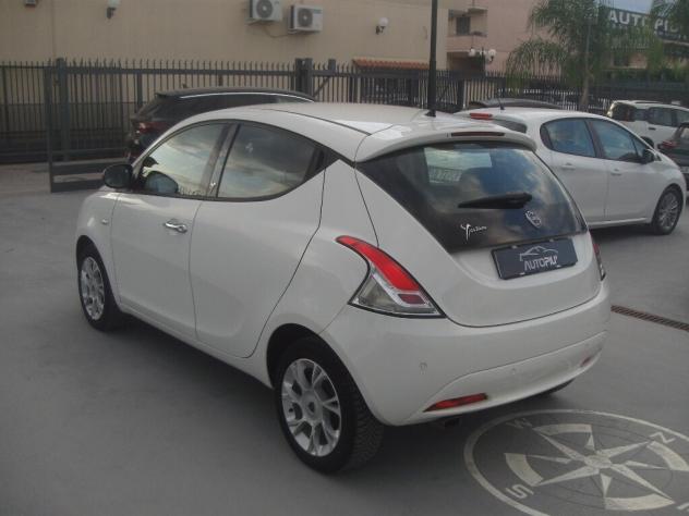 Lancia Ypsilon 1.2 69 CV 5 porte Gold - 2016 - Foto 3