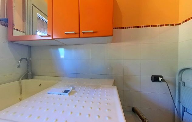 LESMO: Appartamento con 4 camere e Garage doppio - Foto 7