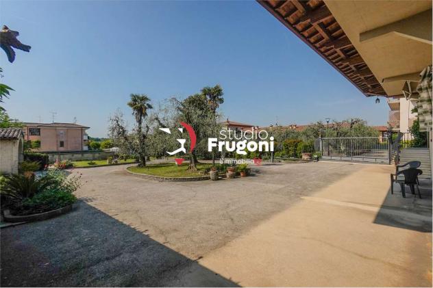vf564 - CASALE CON MAGAZZINO E PORTICATI CON 1.600 MQ DI GIARDINO - Foto 6