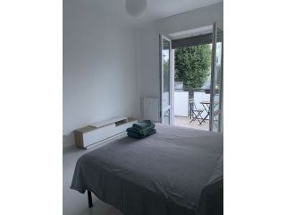 Primaticcio/ Bande nere bilocale happy di 40 metri quadri