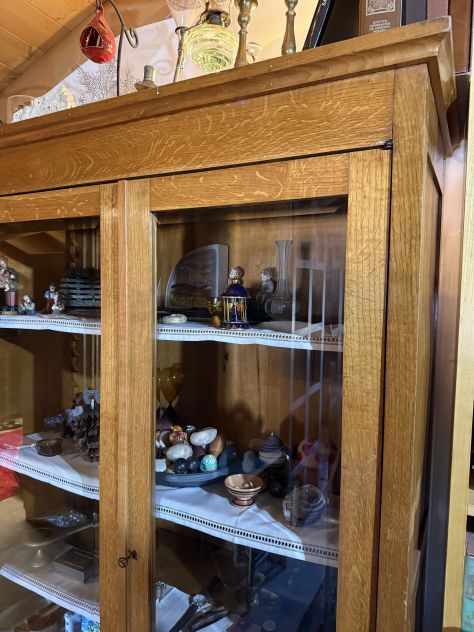 Libreria/Vetrina antica in legno con doppia anta e cassetti - Foto 2