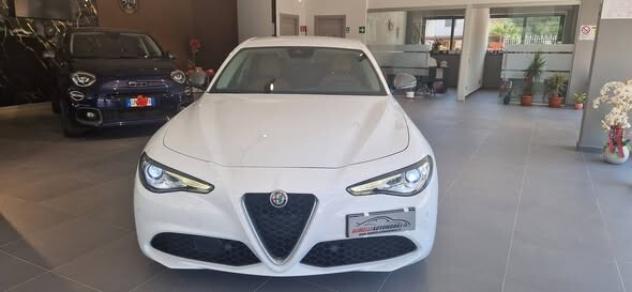 Alfa Romeo Giulia 2.2 180 CV 05/17 KM 38000 ITALIANA +BIXENO+PELLE TOTALE+NAVIGATORE+TELECAMERA - Foto 2