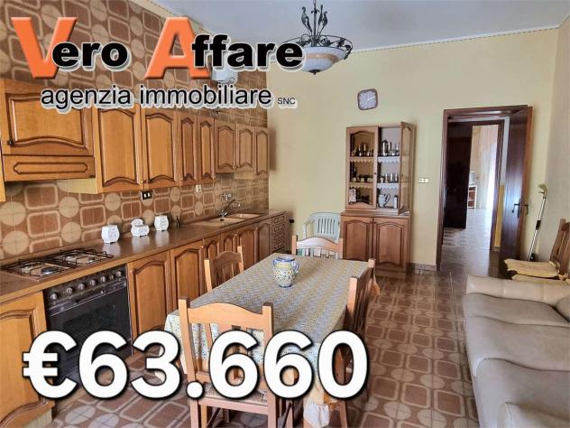 V004380 - VENDEDI CASA SINGOLA