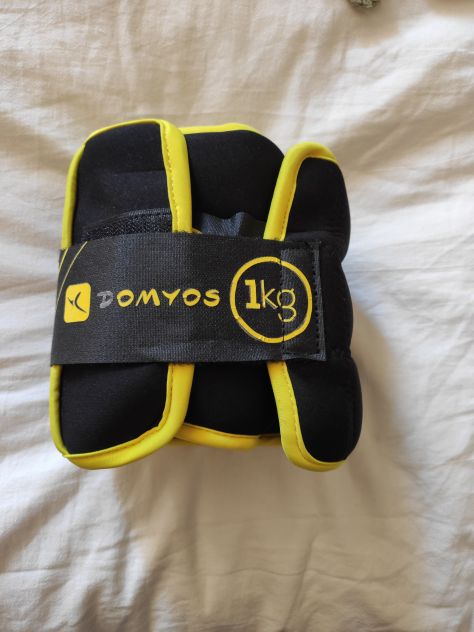 DUE CAVIGLIERE E/O POLSIERE MARCA DOMYOS DI 1 KG. CIASCUNA