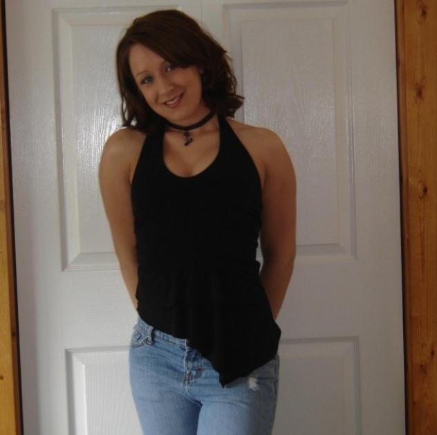 Lydia24: alta 155cm, 47kg, cerco uomo vicino Tel:
