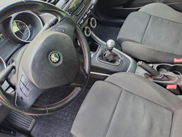 Alfa Giulietta 1.6 JTD Veloce 105 cv - Foto 8