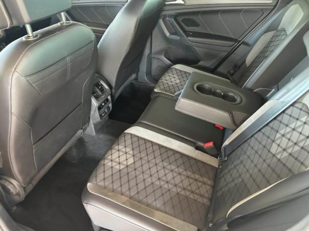VOLKSWAGEN Tiguan 2.0 TDI 150 CV SCR DSG R-Line rif. 23979242 - Foto 8