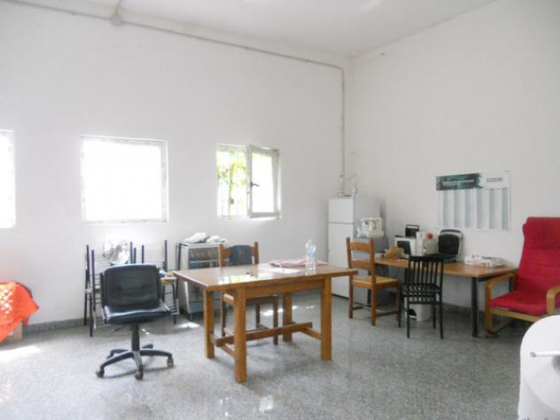 Immobile di 932 m² con 2 locali in vendita a Pogliano Milanese - Foto 9